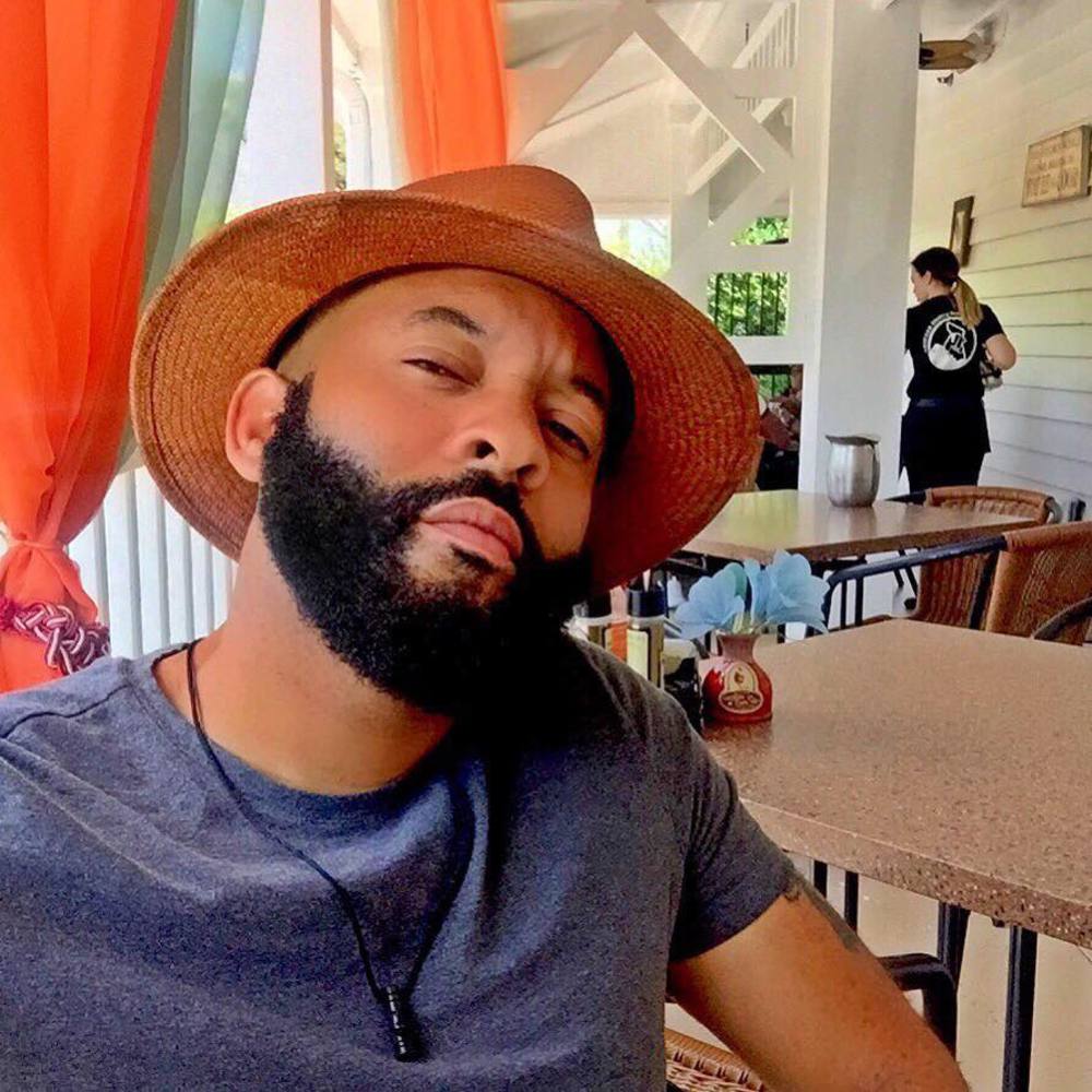 Meet your Posher, Delante